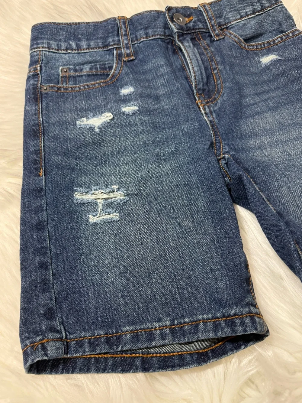 The Children’s Place Distressed Denim Shorts in Medium Wash - Boys Size 8